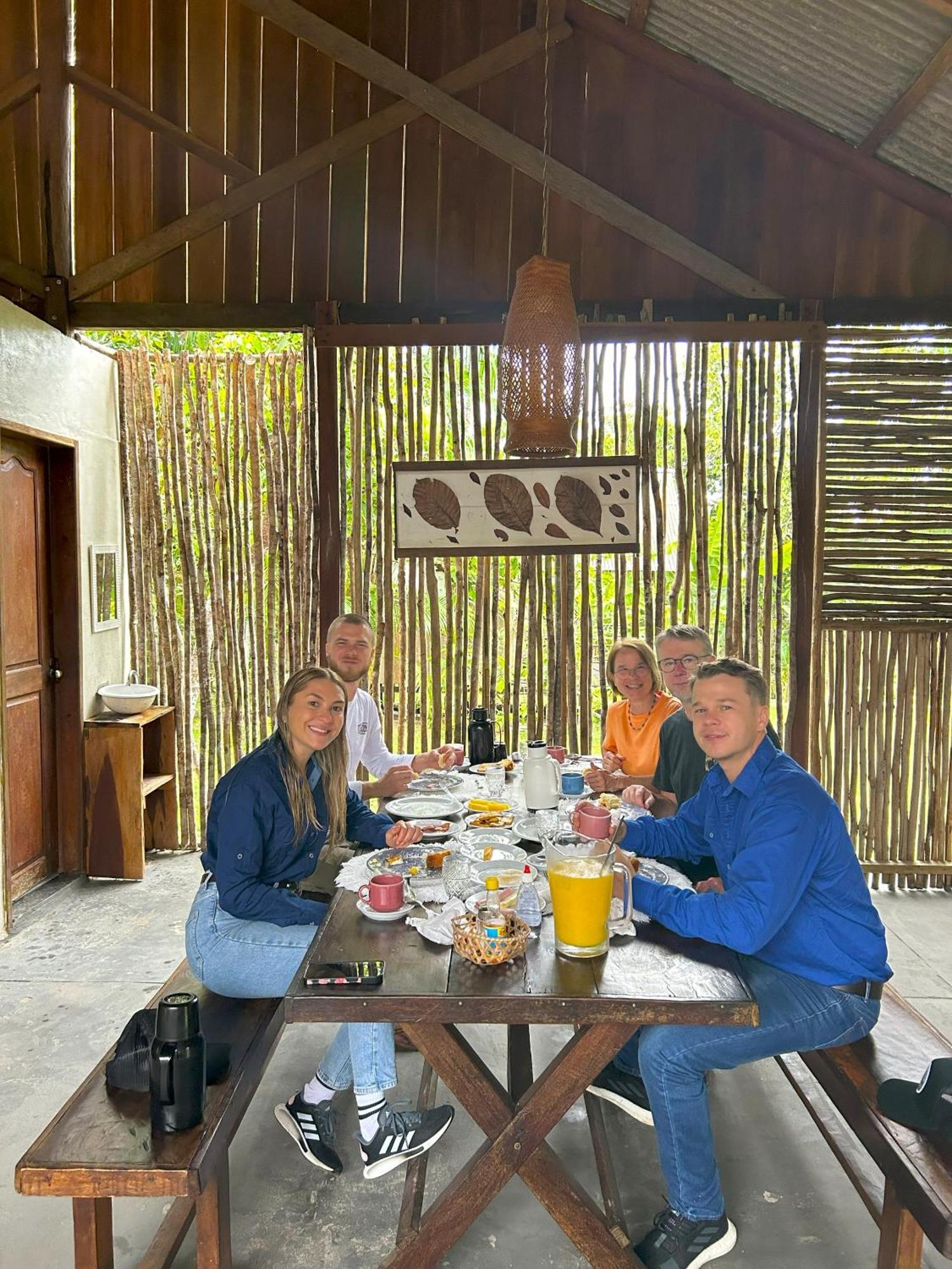 Ponta Poranga Jungle Lodge Μανάους Εξωτερικό φωτογραφία